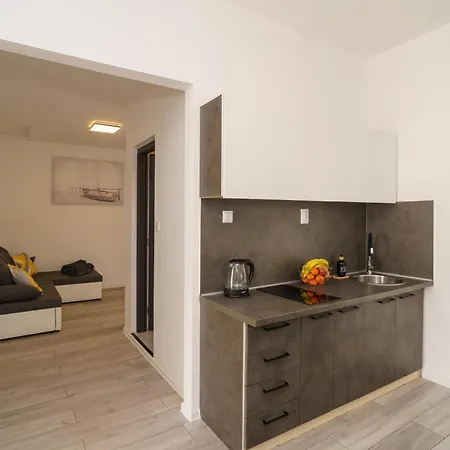 With Parking Space - 25306 Apartment *