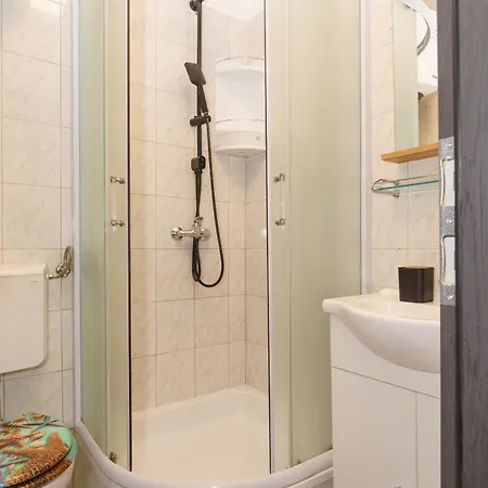 דירה With Parking Space - 25306