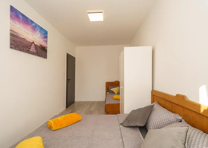 With Parking Space - 25306 Apartment Crikvenica
